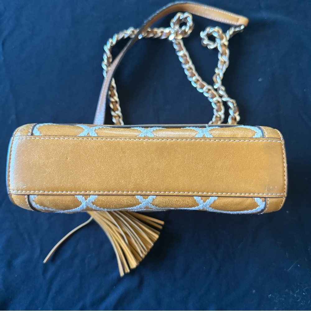 Tory burch Fleming pop small crossbody bag with tassel and storage bag - Picture 7 of 16